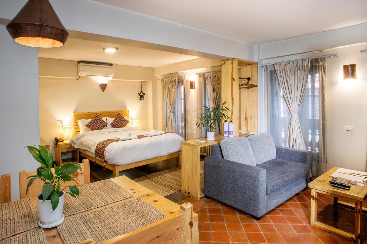 Hotel Timila Lalitpur Екстериор снимка