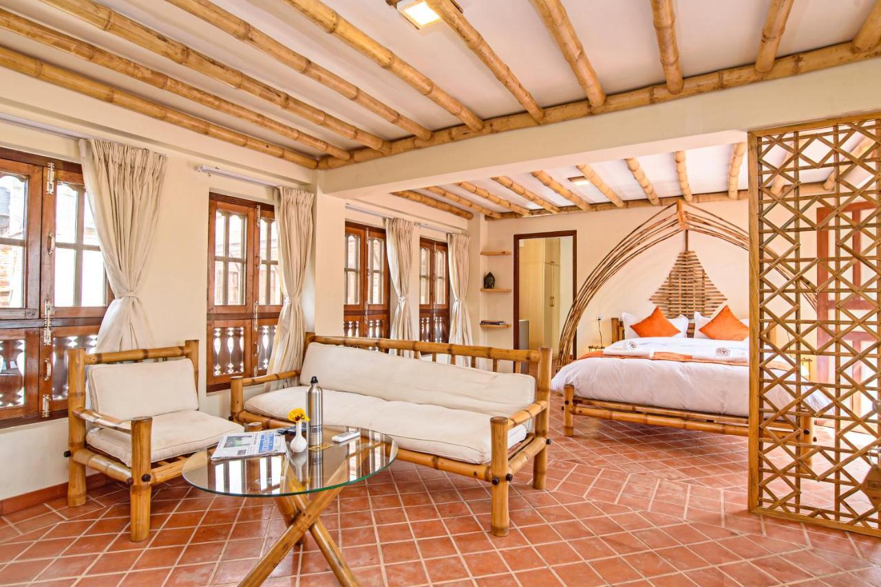 Hotel Timila Lalitpur Екстериор снимка
