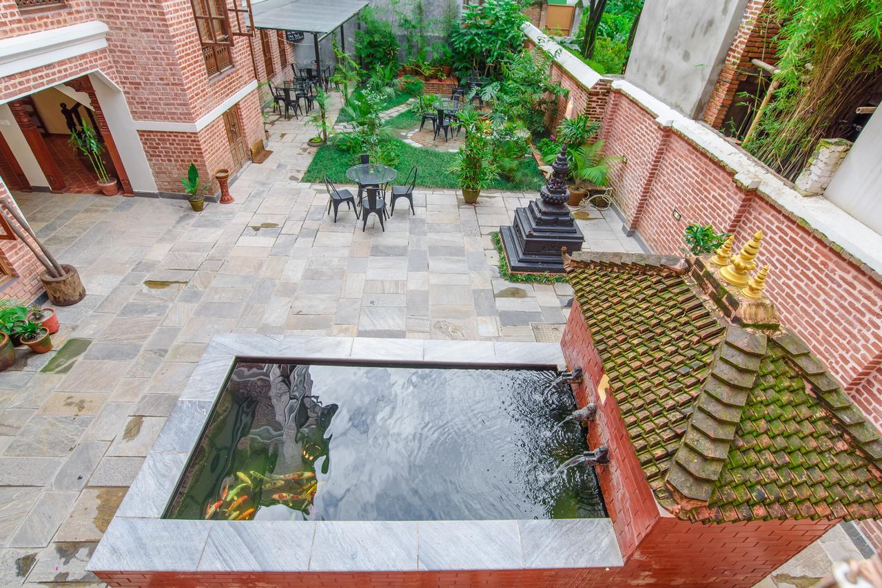 Hotel Timila Lalitpur Екстериор снимка